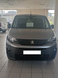 Peugeot Partner HDI 130 EAT8